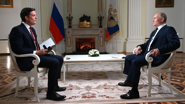 Корреспондент NBC рассказал о разговоре с Путиным без камер