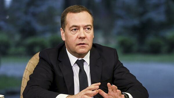 Медведев допустил запрет искусственного интеллекта